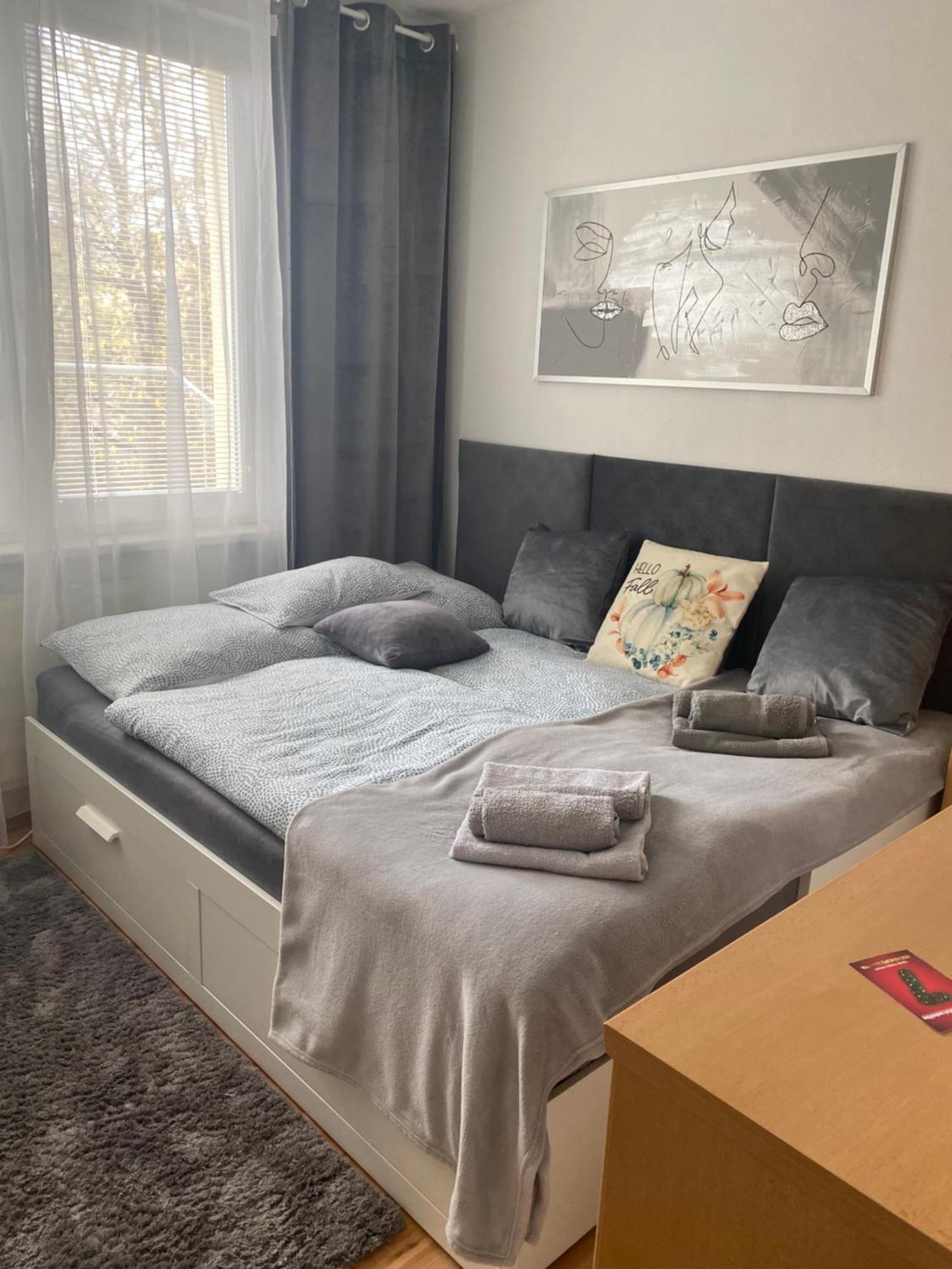 Apartman นิตรา ภายนอก รูปภาพ